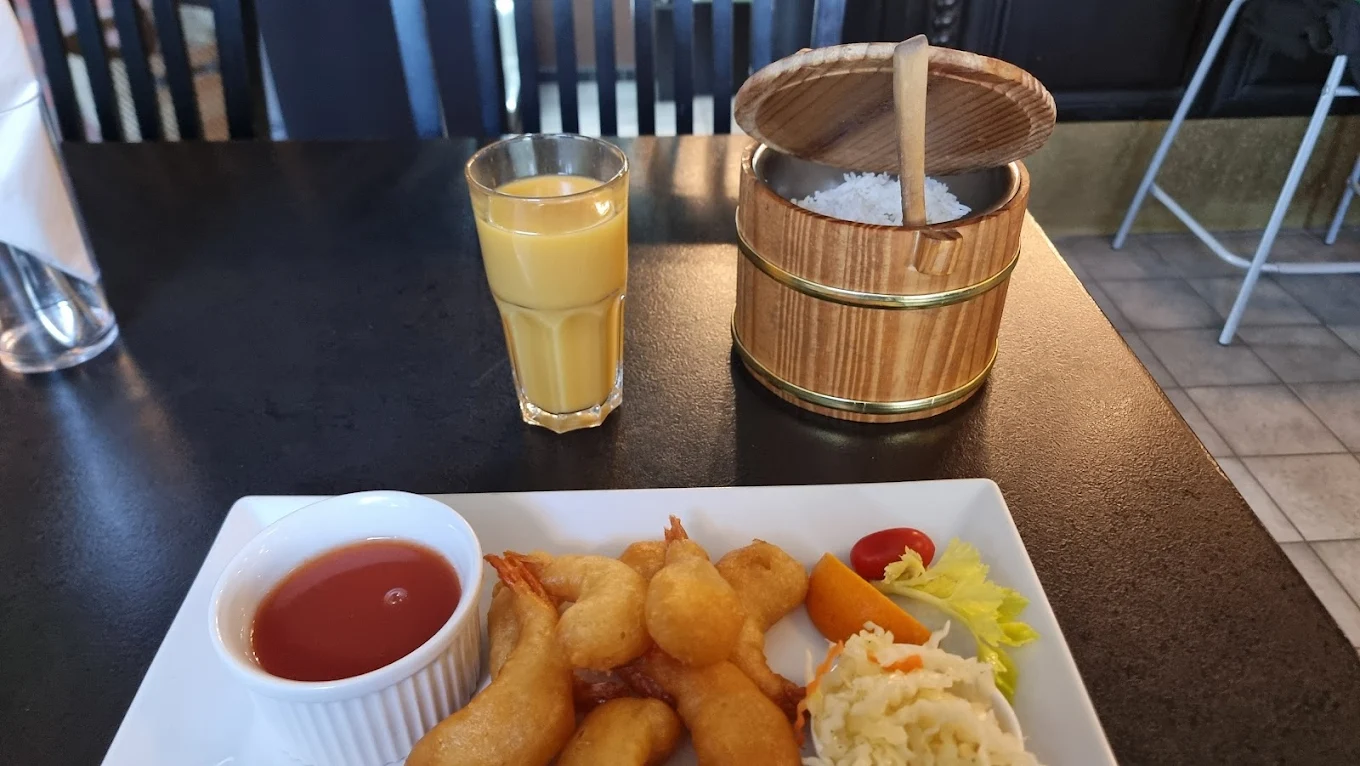 Friterad scampi med ris